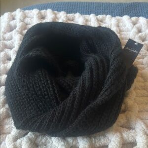 Abercrombie & Fitch Black Knit Scarf